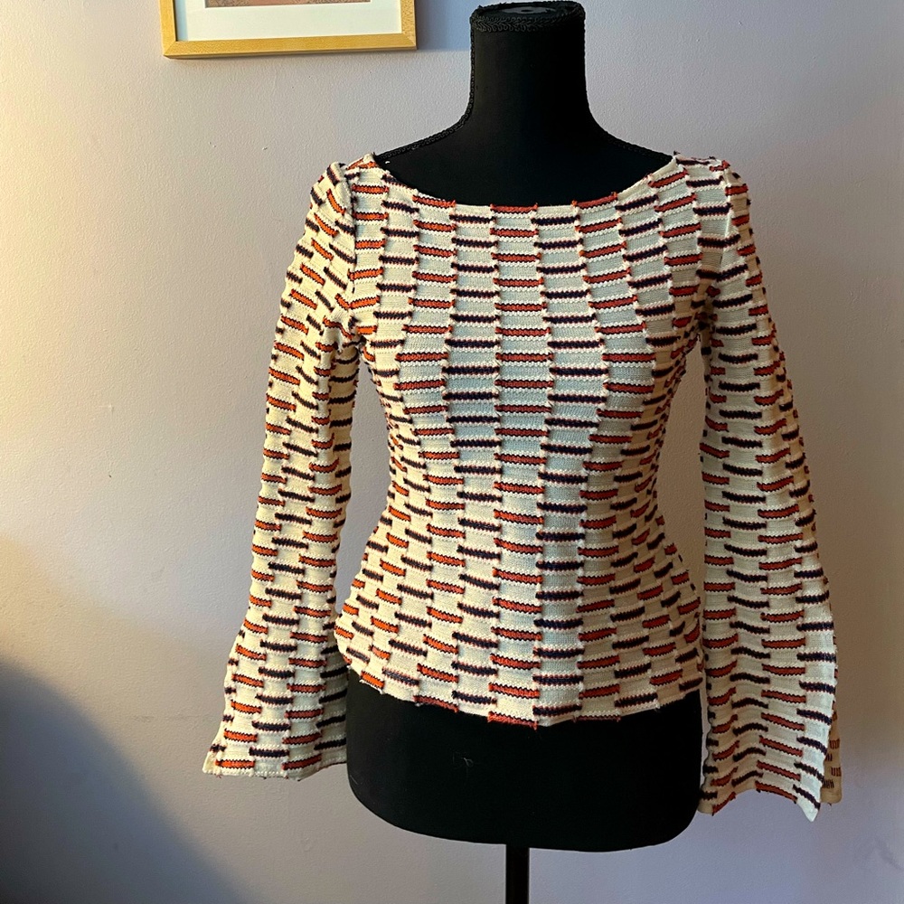Silvae top size XS. Love this so much but it is too small for me!